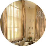 Автоматические гардины для штор в гостинной Somfy Glydea